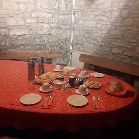 Kmecka Hisa Stepani 6 * Crni Kal